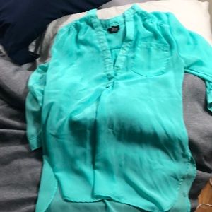 Sheer three quarter sleeve